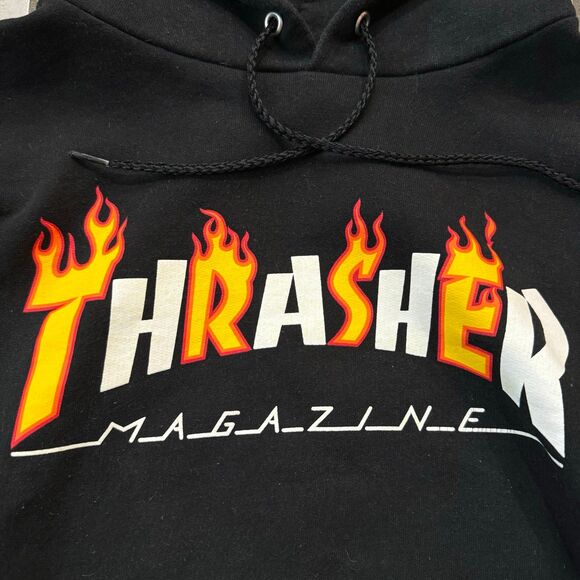 Thrasher Magazine Skater Flame Logo Black Pullover Hoodie Mens Size Medium - Picture 2 of 6